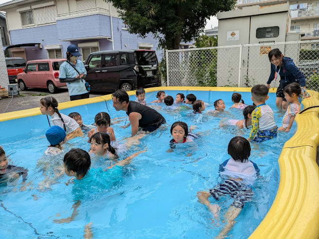 年中組も水にだいぶ慣れてきました